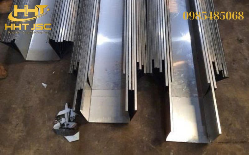 Máng xối HHT JSC đảm bảo việc cấp thoát nước nhanh chóng