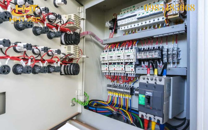 Tủ điều khiển động cơ MCC