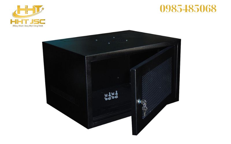 Tủ mạng 6U được thiết kế nhỏ gọn, chắc chắn