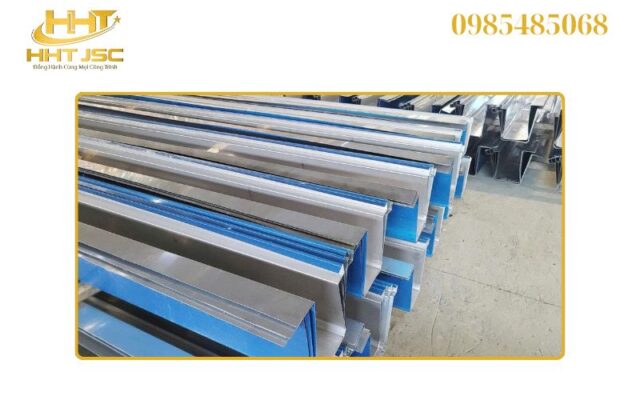 Máng xối công nghiệp