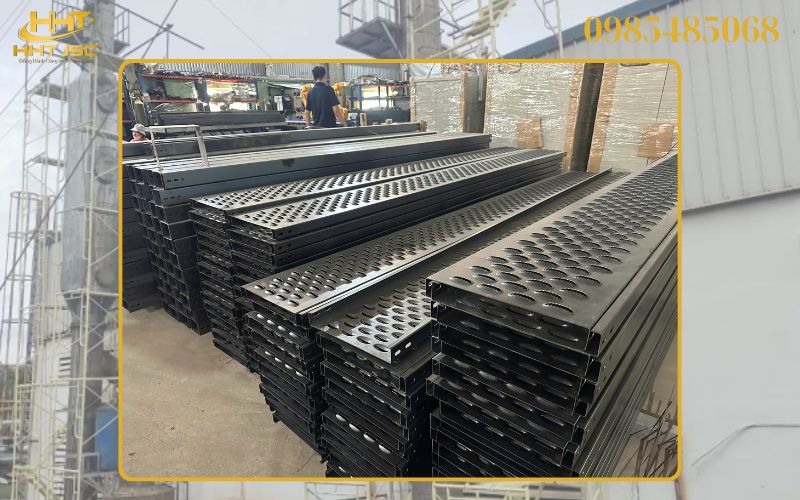 Sàn thao tác chống trượt